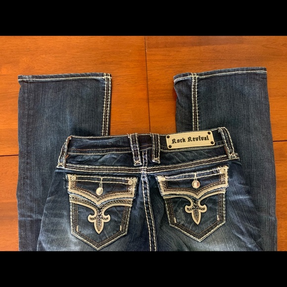 SIZE 26 ROCK REVIVALS - Picture 1 of 5